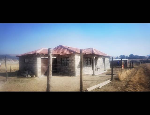 4 BEDROOM FREESTANDING FOR SALE IN MPOPHOMENI